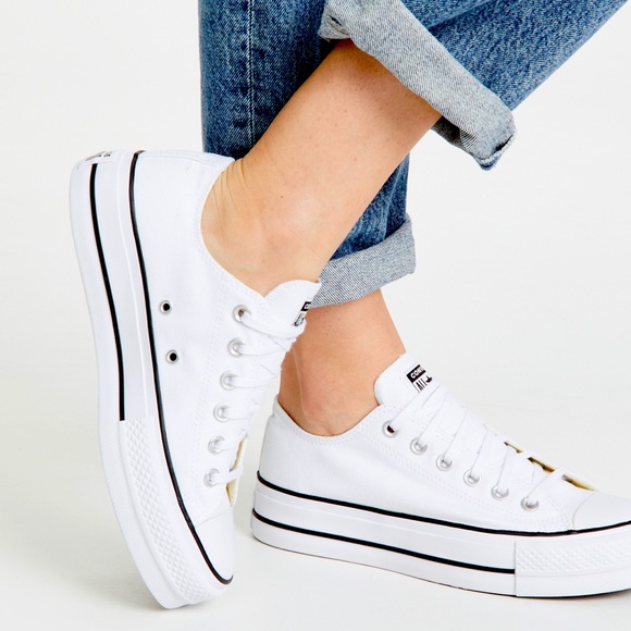 Converse Chuck Taylor All Star Lift Platform Sneaker Women’s White - Picture 1 of 12